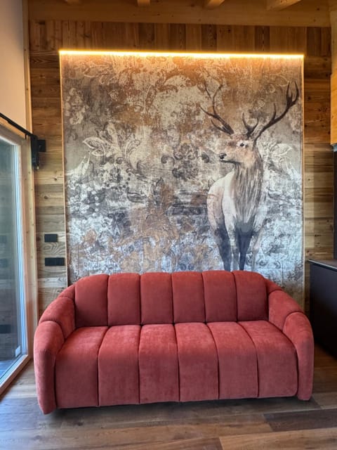 Communal lounge/ TV room