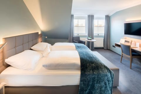 Bed, Photo of the whole room, Bedroom, hair dresser