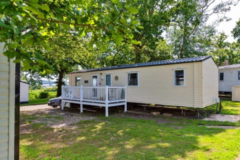 Property building, Facade/entrance, Off site