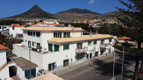 Facade/entrance, Bird's eye view
