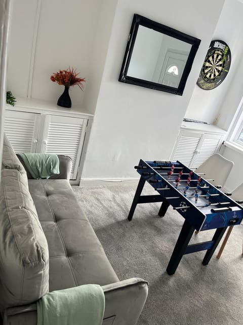 Darts, Game Room, Living room