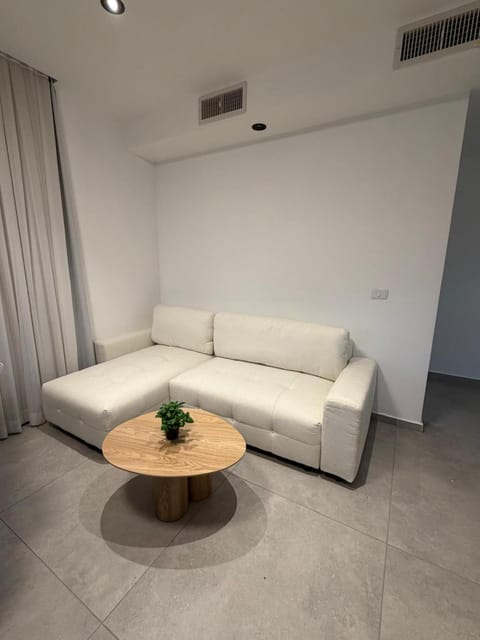 People, Living room