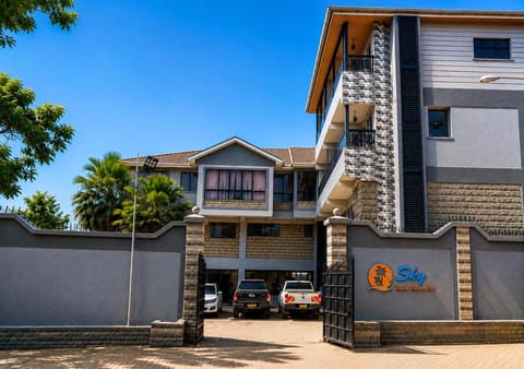 Property building, Facade/entrance