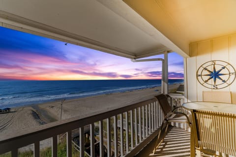 Night, Balcony/Terrace, Seating area, Beach, Sea view, Sunset