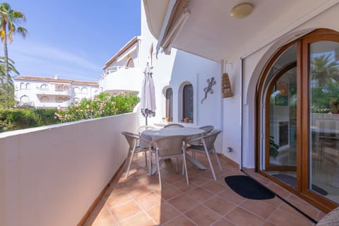 Garden, Balcony/Terrace