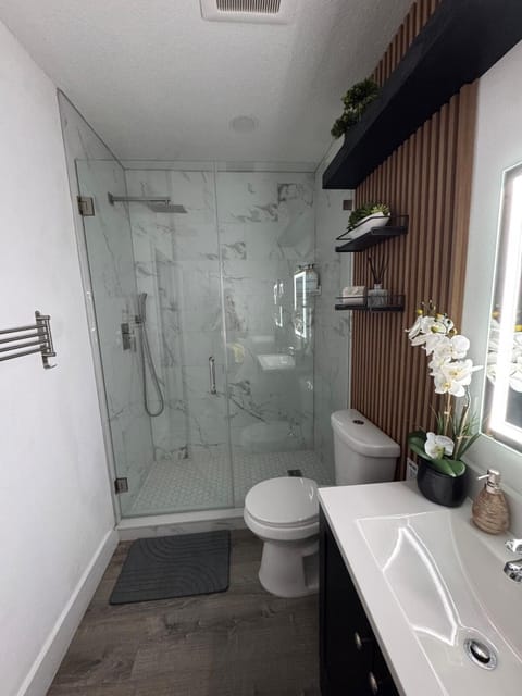 Bathroom, Bath