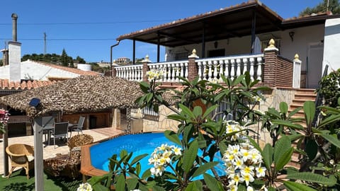 Property building, Patio, Garden, Garden view, Pool view, Swimming pool