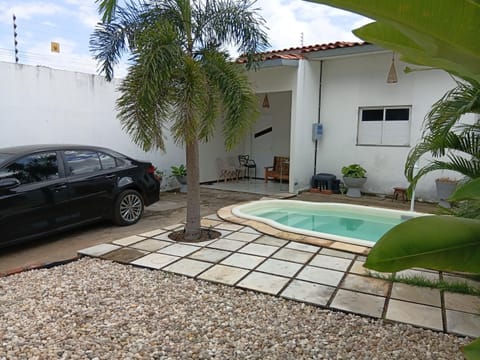 Balcony/Terrace, Pool view, Parking