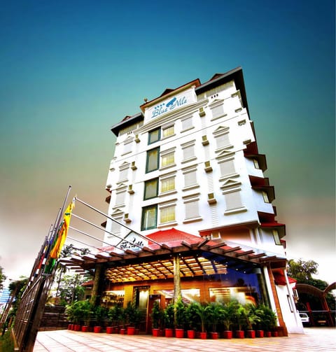 Property building, Facade/entrance, Street view