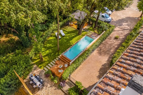Garden view, Pool view, Parking, sunbed