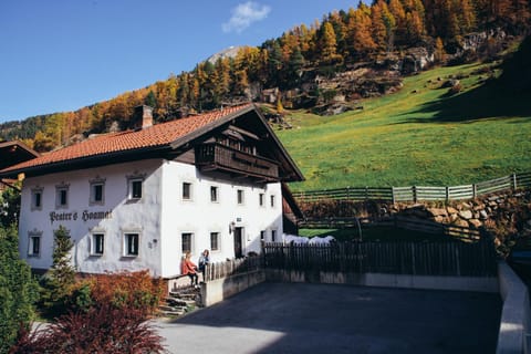 Peater's Hoamat House in Soelden