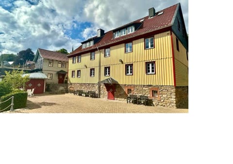 Property building, Patio, Inner courtyard view