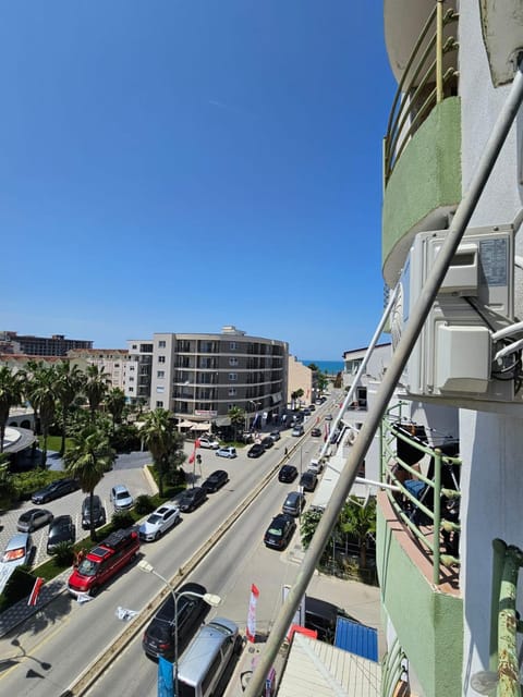 Neighbourhood, City view, Sea view, Street view, Location