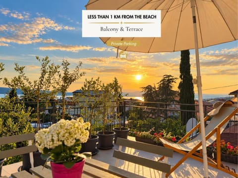 Patio, Day, Natural landscape, Balcony/Terrace, Sea view, Sunrise, Sunset