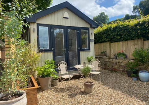 Patio, Garden view