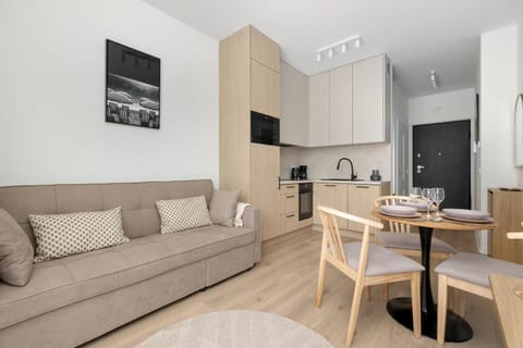 Kitchen or kitchenette, Living room, Seating area, pet friendly, stove