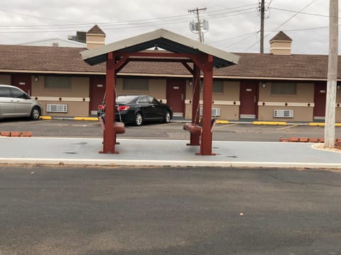 Flamingo Inn Motel in Elk City