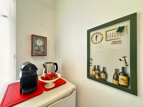 Coffee/tea facilities, Kitchen or kitchenette