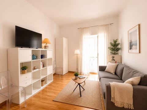 TV and multimedia, Seating area