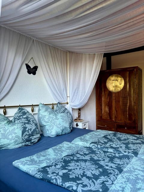 Bed, wardrobe