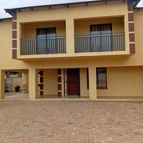 Property building, Day, View (from property/room), Balcony/Terrace