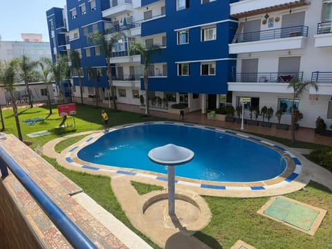Property building, Spring, Day, Pool view, Swimming pool