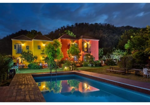 Property building, Swimming pool