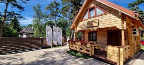 Domek z Bala Pod Żaglami Nature lodge in West Pomeranian Voivodeship, Poland