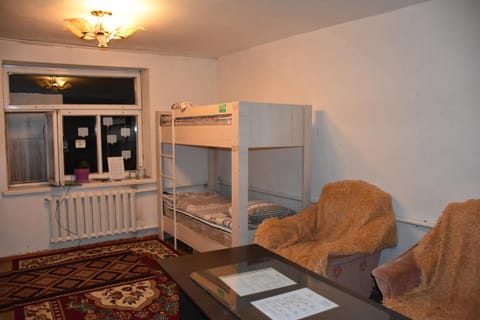 Bed, bunk bed