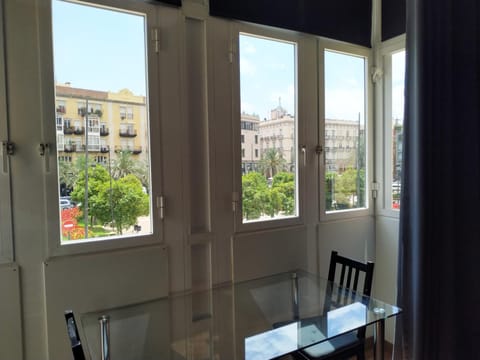 Nearby landmark, Street view