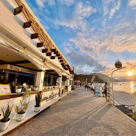 Property building, Facade/entrance, Day, Sea view, Sunset
