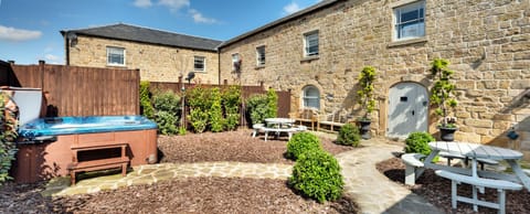 Oakerthorpe Holiday Village Farm Stay in Amber Valley