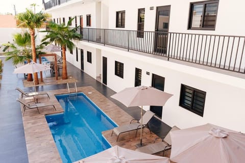 Balcony/Terrace, Swimming pool