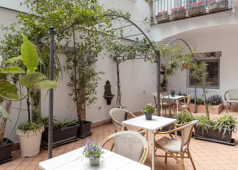 Patio, Day, Garden, View (from property/room), Balcony/Terrace, Banquet/Function facilities, Garden view