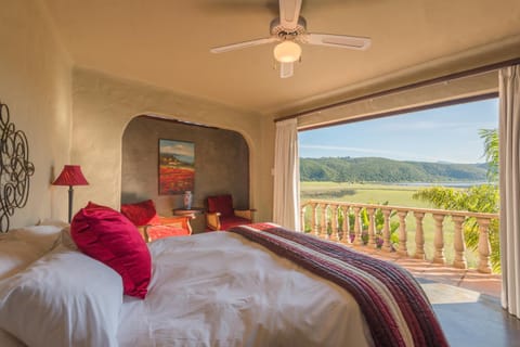 Day, Balcony/Terrace, Photo of the whole room, Seating area, Bedroom, Garden view, Lake view, Mountain view, River view