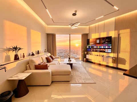 Property building, Neighbourhood, Coffee/tea facilities, View (from property/room), View (from property/room), Living room, City view, City view, Landmark view, Street view, furniture, internet, air conditioner, air conditioner