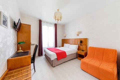 Crystal Hotel Hotel in Levallois-Perret