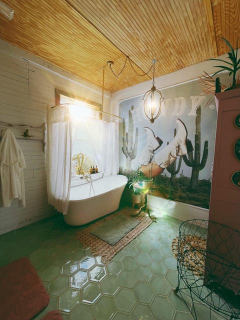 Bathroom, Bath