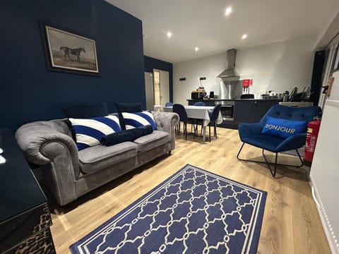 The Coach House & The Stables Yorkshire Peak District With and without hot tub options House in Borough of Barnsley