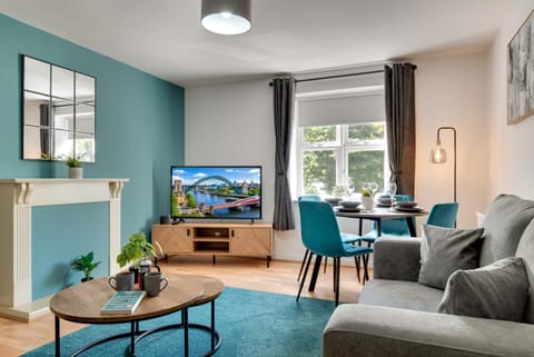 TV and multimedia, Living room, Seating area