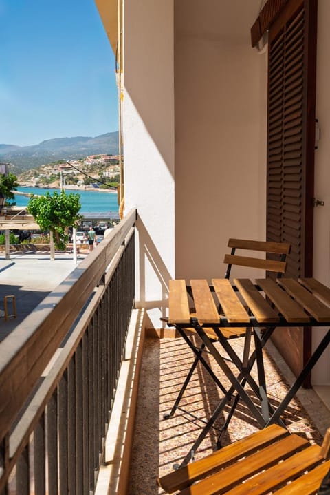 View (from property/room), Balcony/Terrace