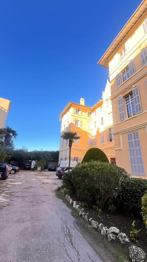 Property view