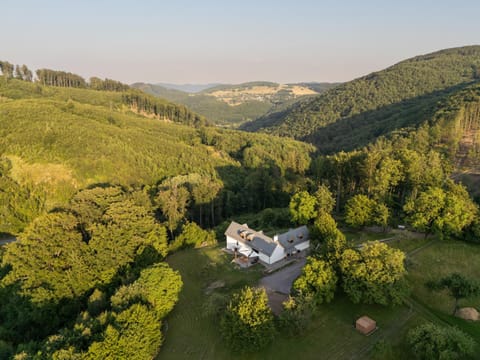 Bird's eye view, Mountain view