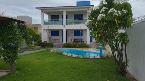 Property building, Garden, Pool view, Swimming pool