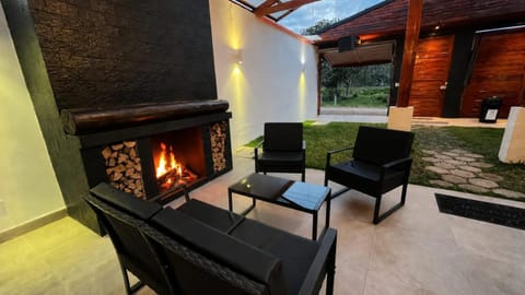 Patio, Balcony/Terrace