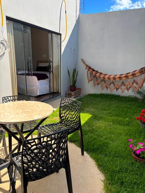 Property building, Patio, Garden, Bedroom, Garden view
