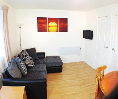 Living room, Photo of the whole room