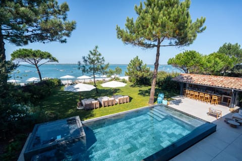 Pool view, Swimming pool
