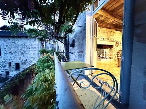 Balcony/Terrace, Living room