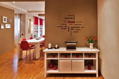 Communal lounge/ TV room